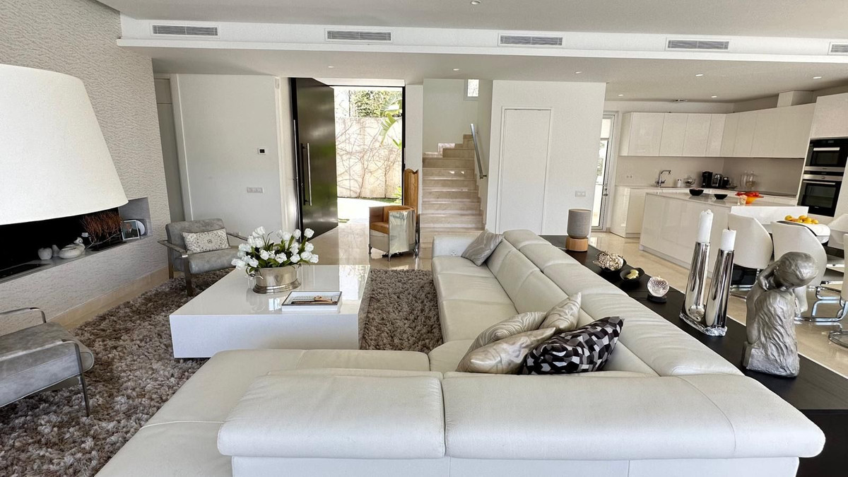 3 Bed Townhouse for sale in Río Real Costa Del Sol, Málaga, Spain