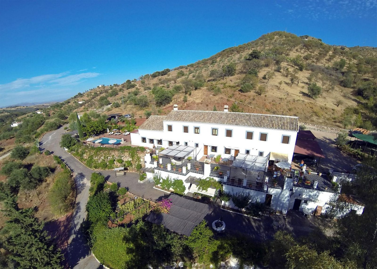10 Bed Commercial unit for sale in Guaro Costa Del Sol, Málaga, Spain