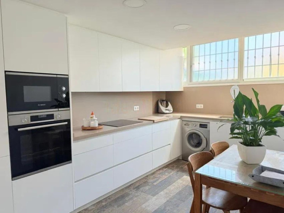 4 Bed Townhouse for sale in Marbella Costa Del Sol, Málaga, Spain