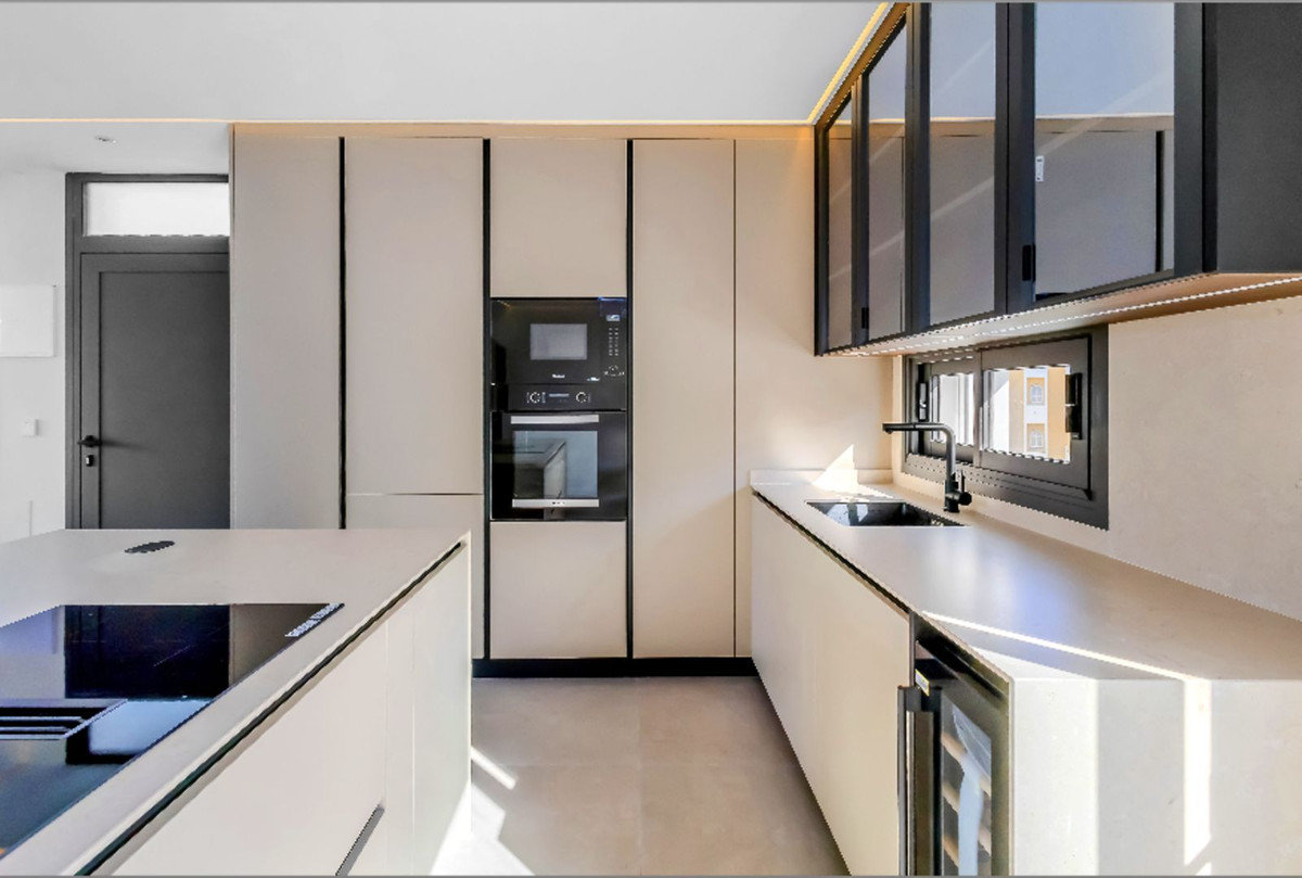 Se vende Ático de 2 dormitorios en Costa Del Sol, Málaga, España