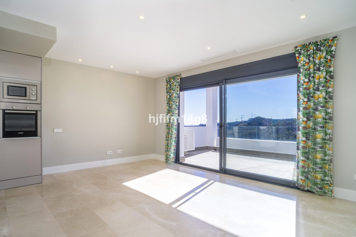 2 Bed Apartment for sale in Estepona Costa Del Sol, Málaga, Spain