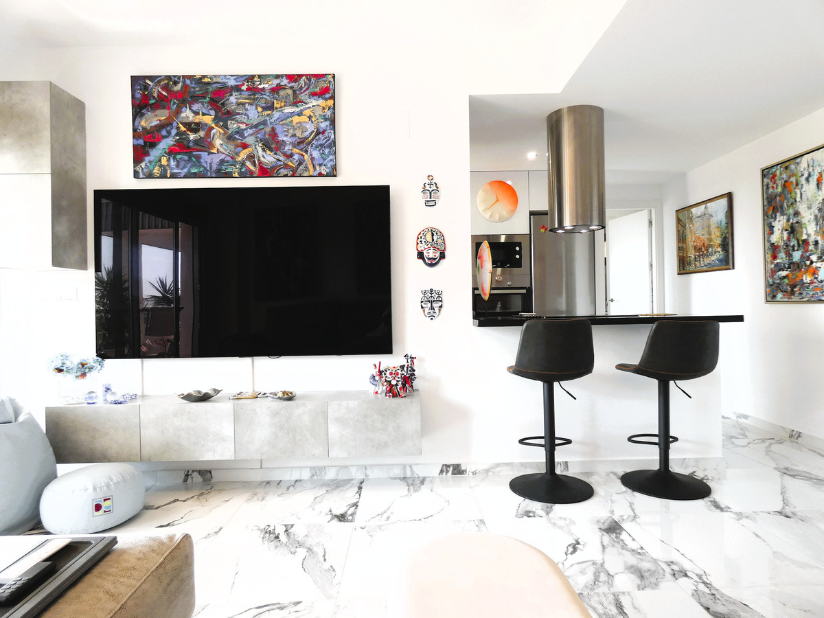 Se vende Apartamento Planta Media de 2 dormitorios en Costa Blanca, Alicante, España