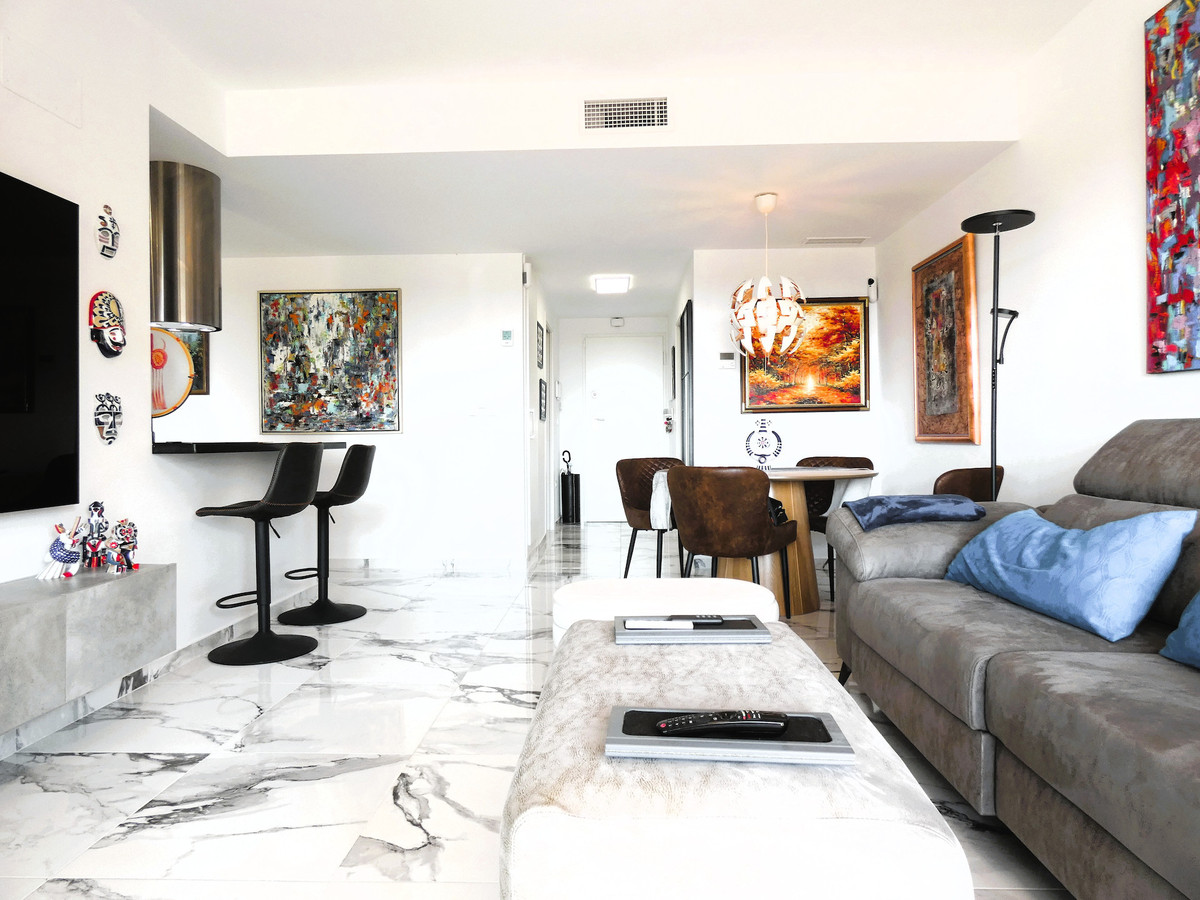 Se vende Apartamento Planta Media de 2 dormitorios en Costa Blanca, Alicante, España