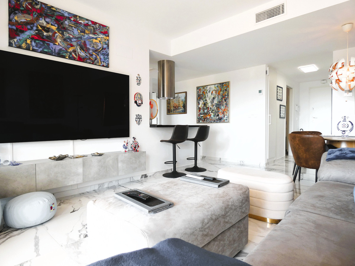 Se vende Apartamento Planta Media de 2 dormitorios en Costa Blanca, Alicante, España