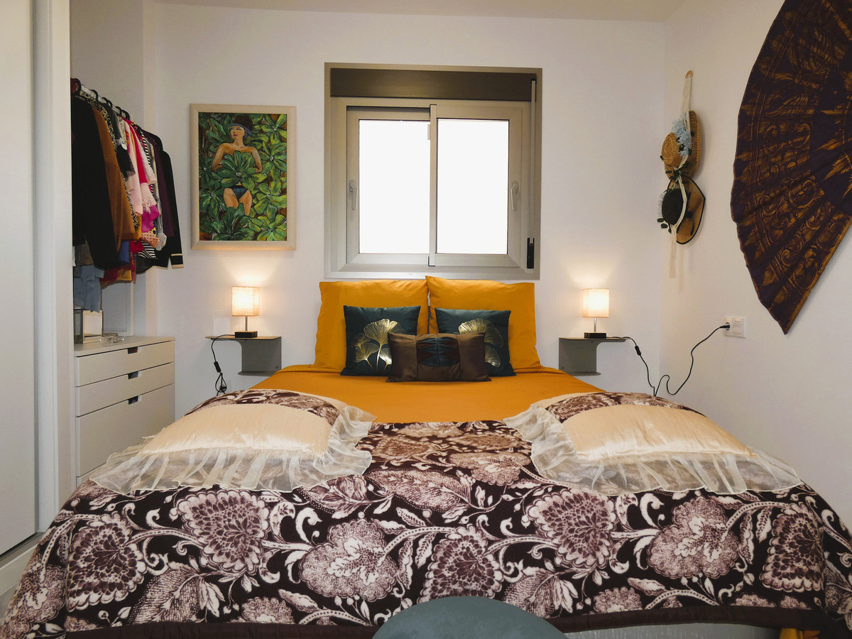 Se vende Apartamento Planta Media de 2 dormitorios en Costa Blanca, Alicante, España