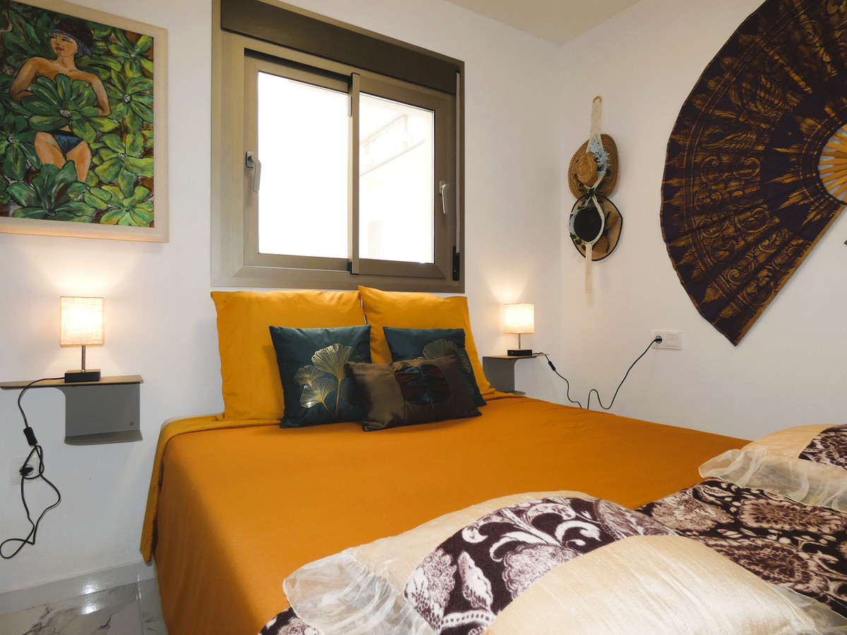 Se vende Apartamento Planta Media de 2 dormitorios en Costa Blanca, Alicante, España