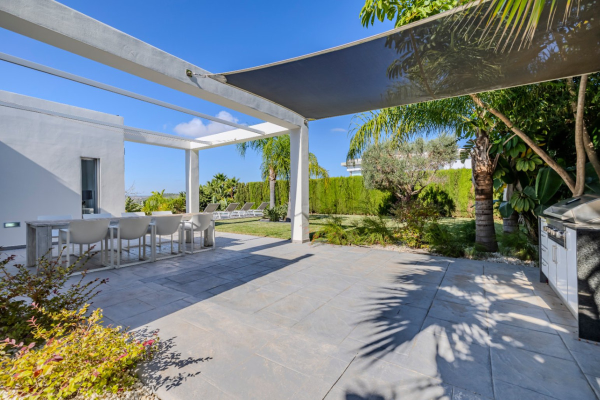 Se vende Villa - Chalet de 5 dormitorios en Costa Blanca, Alicante, España