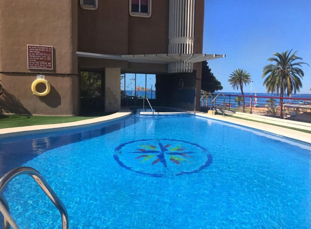 Se vende Apartamento Planta Media de 2 dormitorios en Costa Blanca, Alicante, España