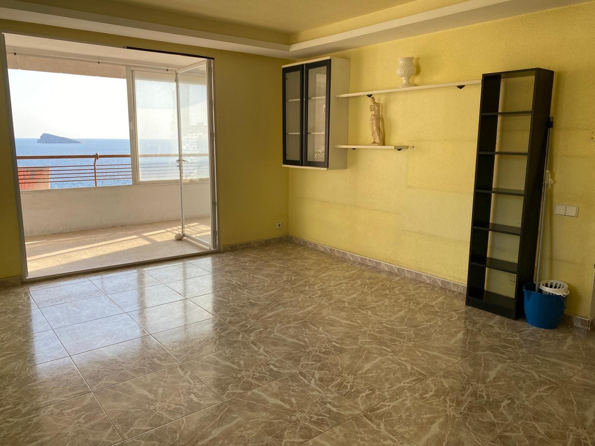 Se vende Apartamento Planta Media de 2 dormitorios en Costa Blanca, Alicante, España