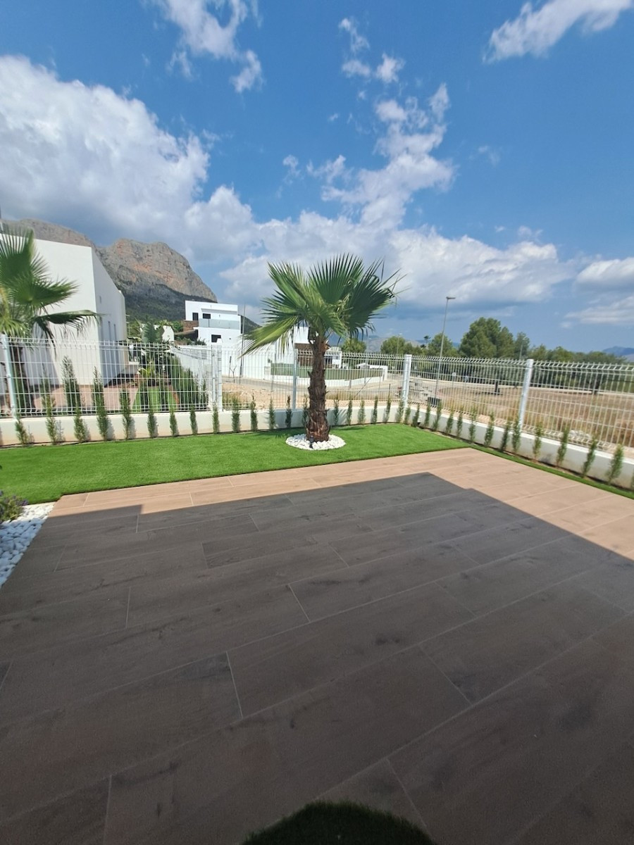 Se vende Villa - Chalet de 3 dormitorios en Costa Blanca, Alicante, España