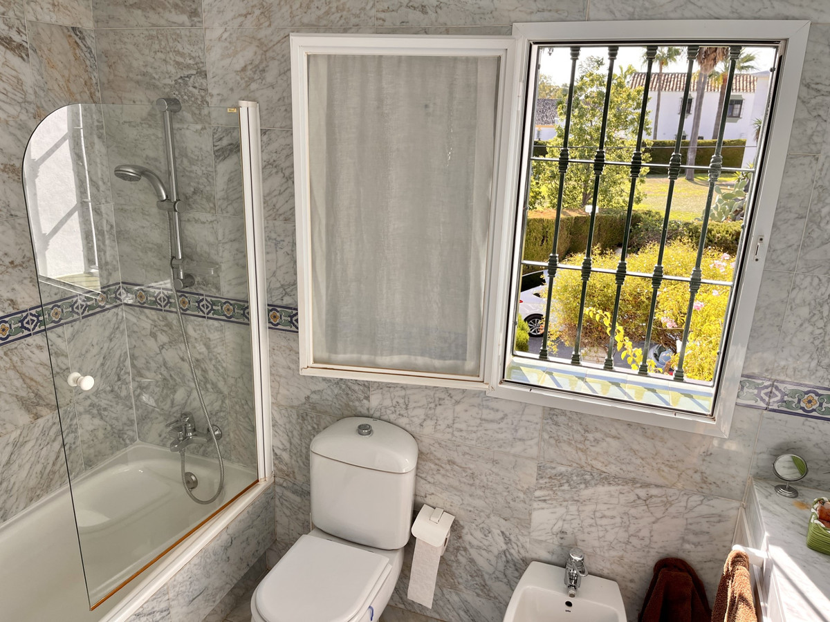 Se vende Adosada de 3 dormitorios en Costa Del Sol, Málaga, España
