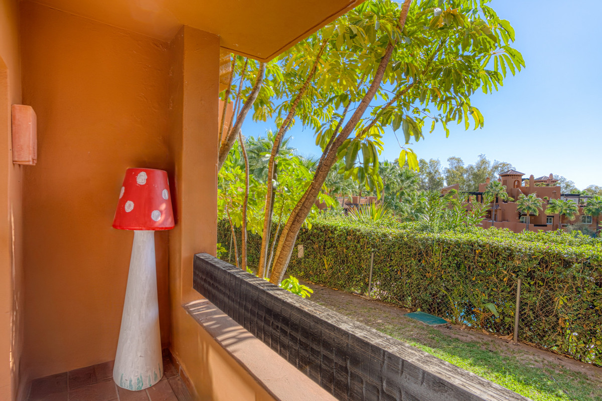 2 Bed Apartment for sale in Nueva Andalucía Costa Del Sol, Málaga, Spain