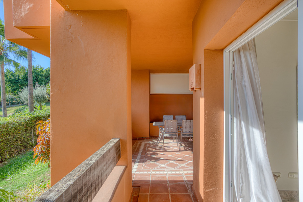 2 Bed Apartment for sale in Nueva Andalucía Costa Del Sol, Málaga, Spain
