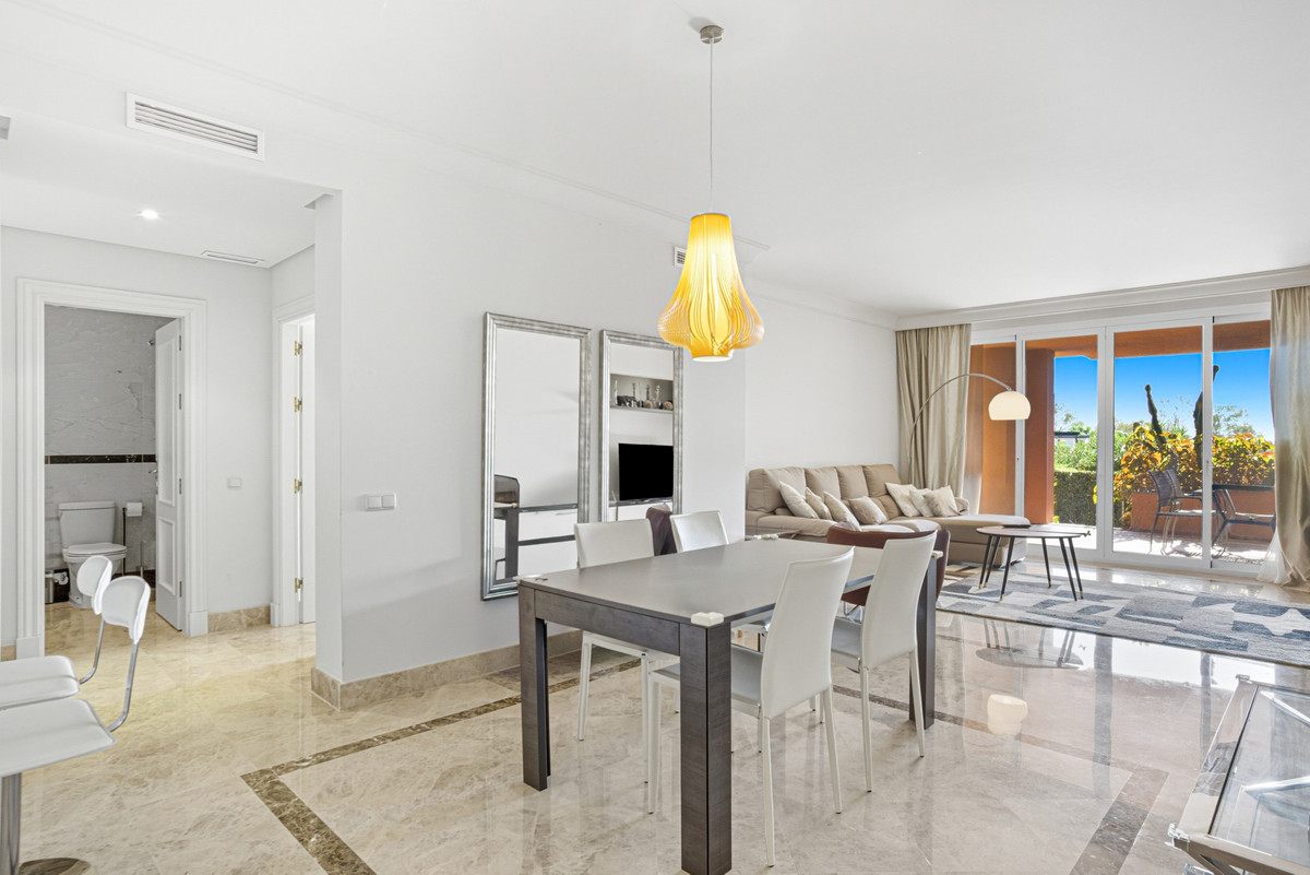 2 Bed Apartment for sale in Nueva Andalucía Costa Del Sol, Málaga, Spain
