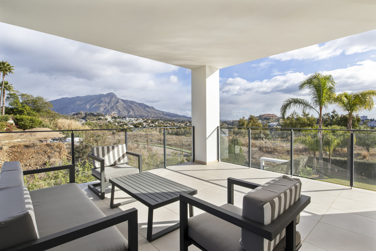 4 Bed Townhouse for sale in La Quinta Costa Del Sol, Málaga, Spain