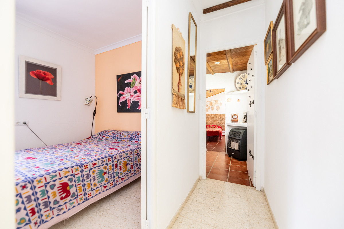 Se vende Finca - Cortijo de 5 dormitorios en Costa Del Sol, Málaga, España