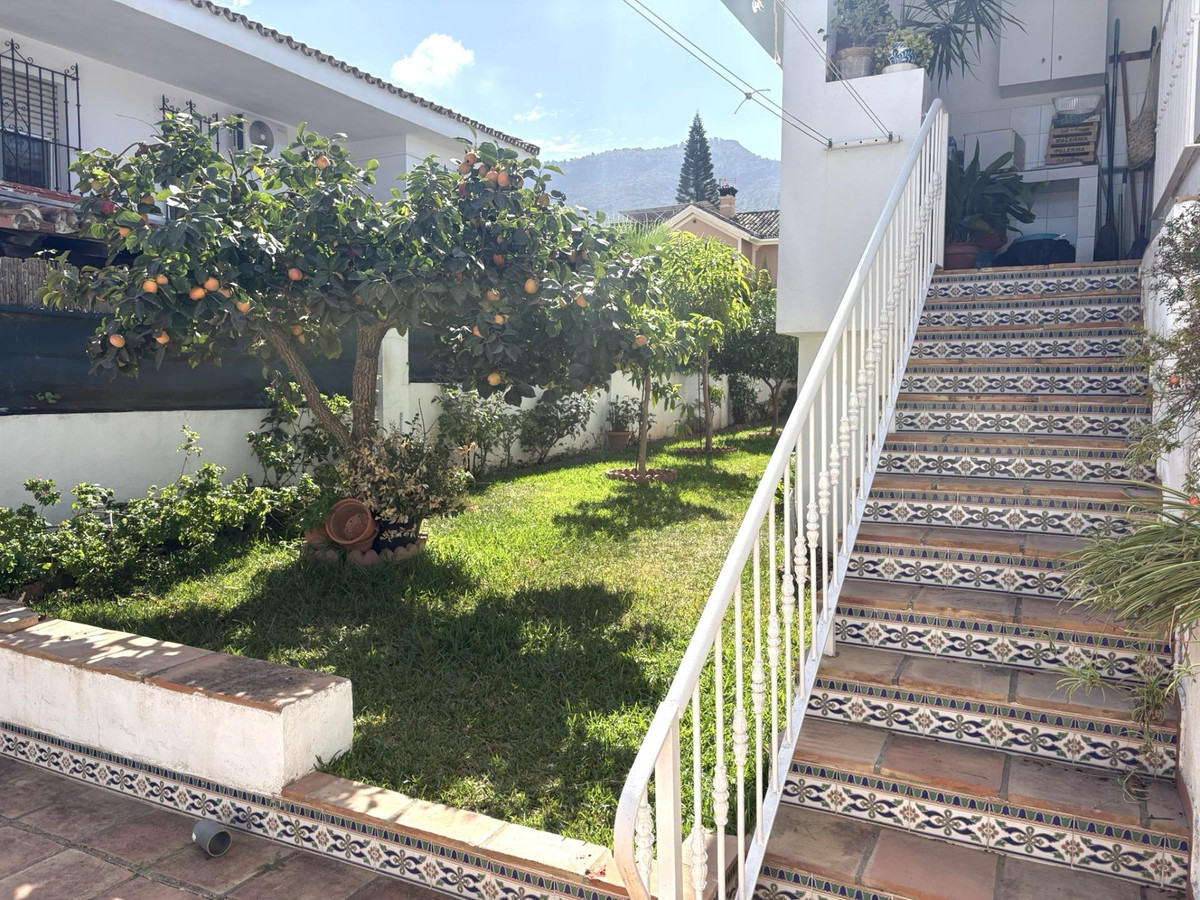 Se vende Villa - Chalet de 4 dormitorios en Costa Del Sol, Málaga, España
