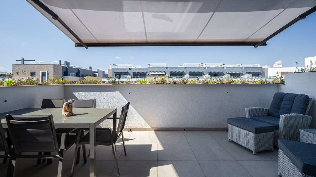Se vende Ático de 2 dormitorios en Costa Blanca, Alicante, España