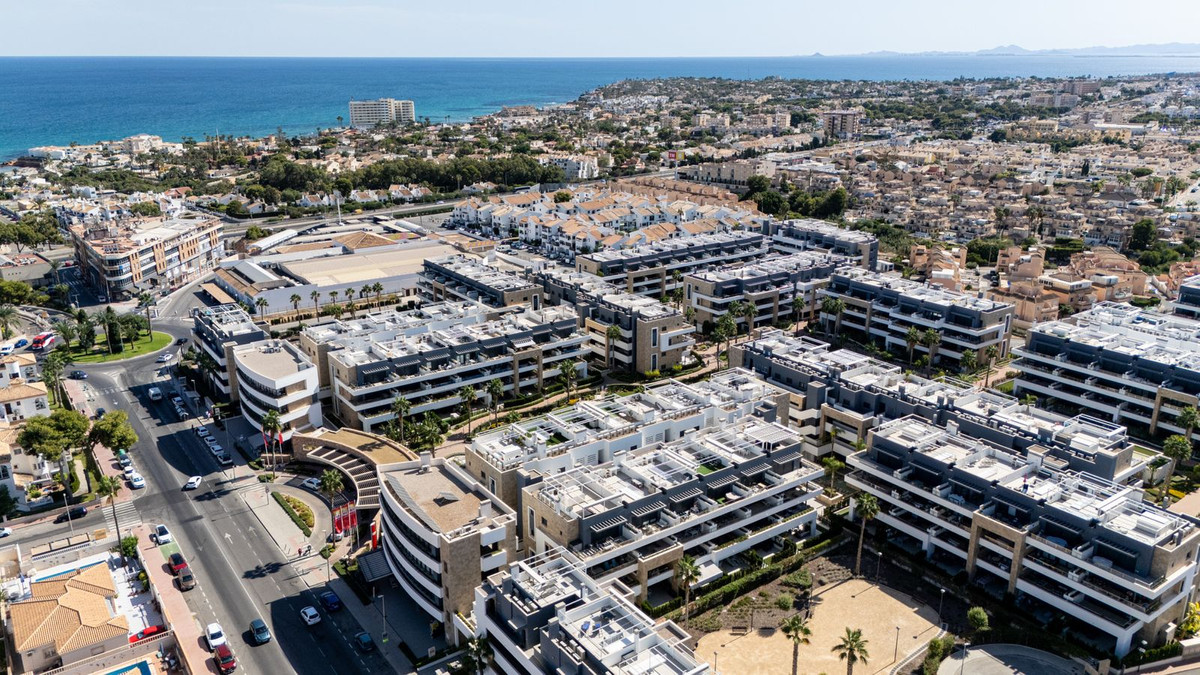 Se vende Ático de 2 dormitorios en Costa Blanca, Alicante, España