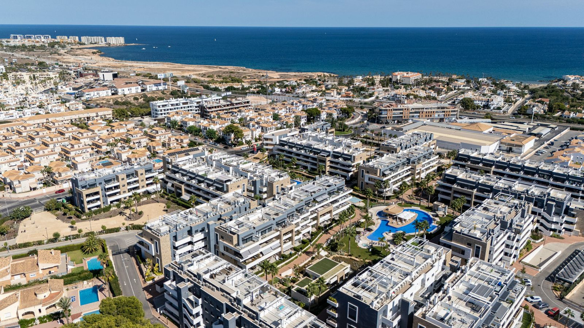 Se vende Ático de 2 dormitorios en Costa Blanca, Alicante, España
