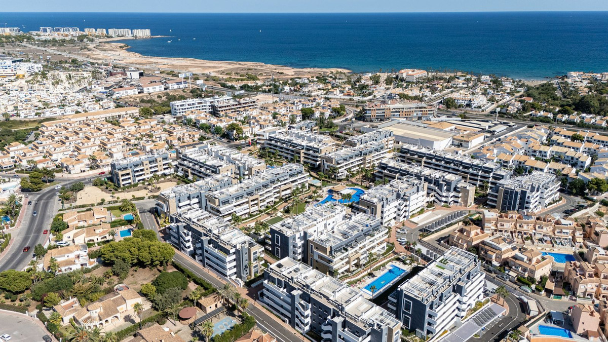 Se vende Ático de 2 dormitorios en Costa Blanca, Alicante, España