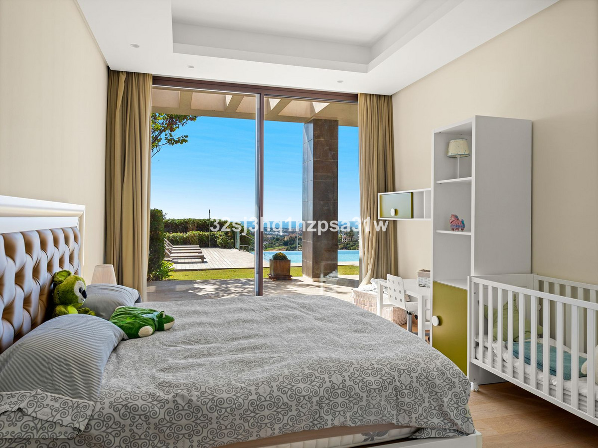 Se vende Villa - Chalet de 8 dormitorios en Costa Del Sol, Málaga, España