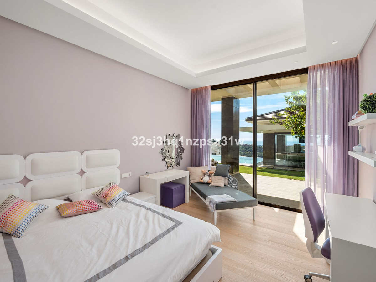 Se vende Villa - Chalet de 8 dormitorios en Costa Del Sol, Málaga, España