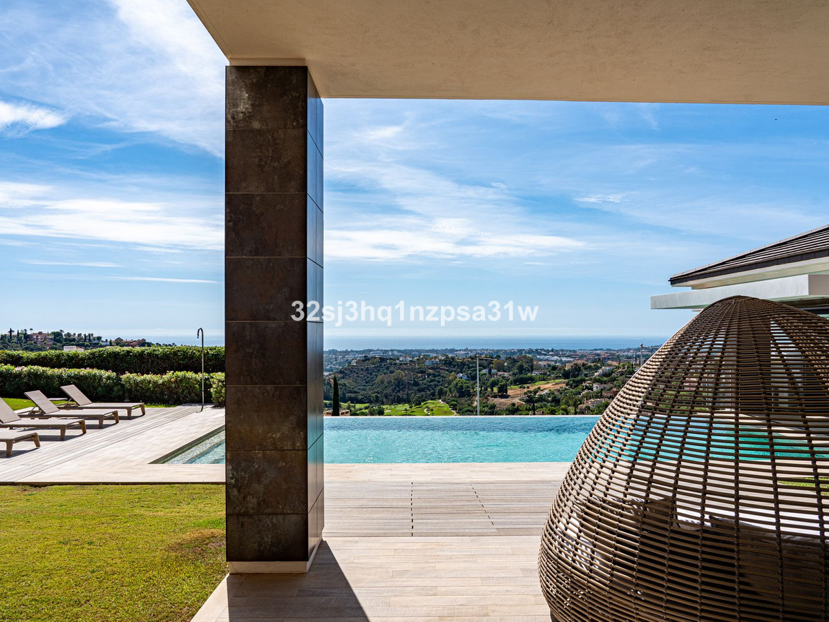 Se vende Villa - Chalet de 8 dormitorios en Costa Del Sol, Málaga, España