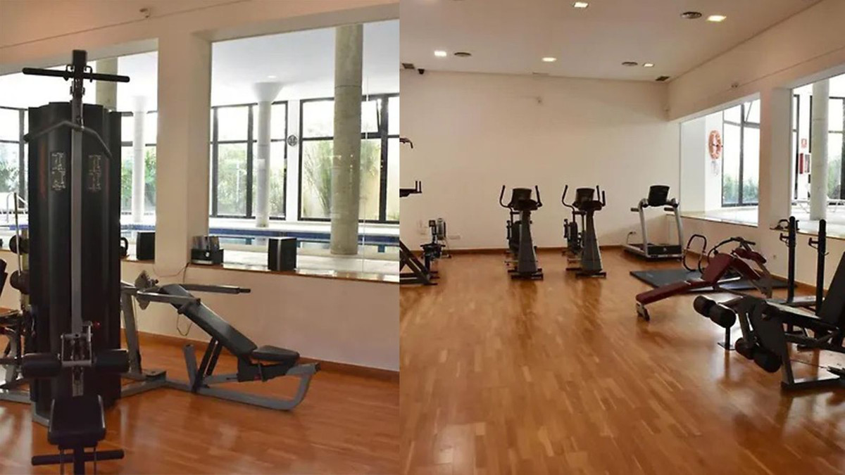 4 Bed Townhouse for sale in Benahavís Costa Del Sol, Málaga, Spain