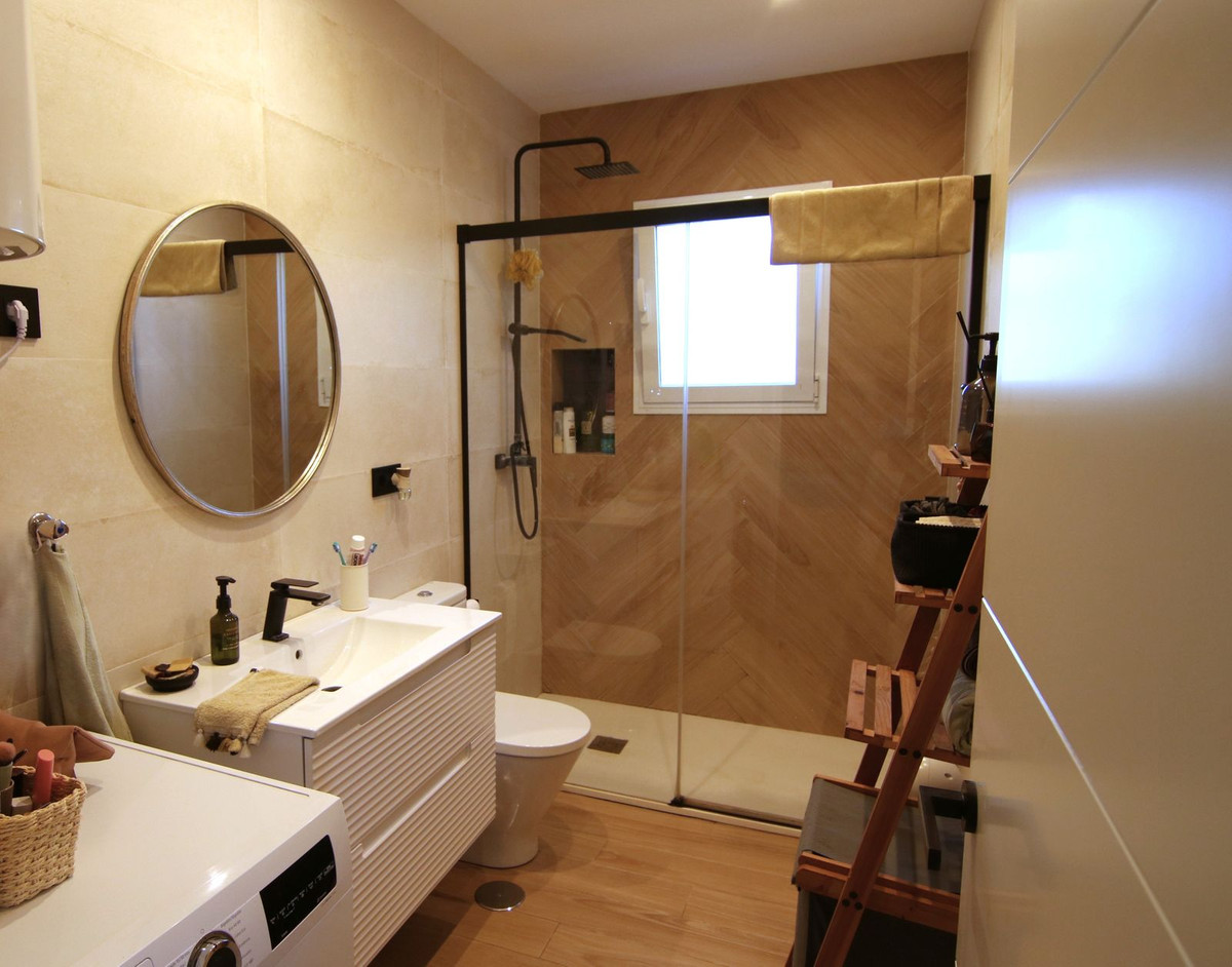 Se vende Villa - Chalet de 1 dormitorios en Costa Del Sol, Málaga, España