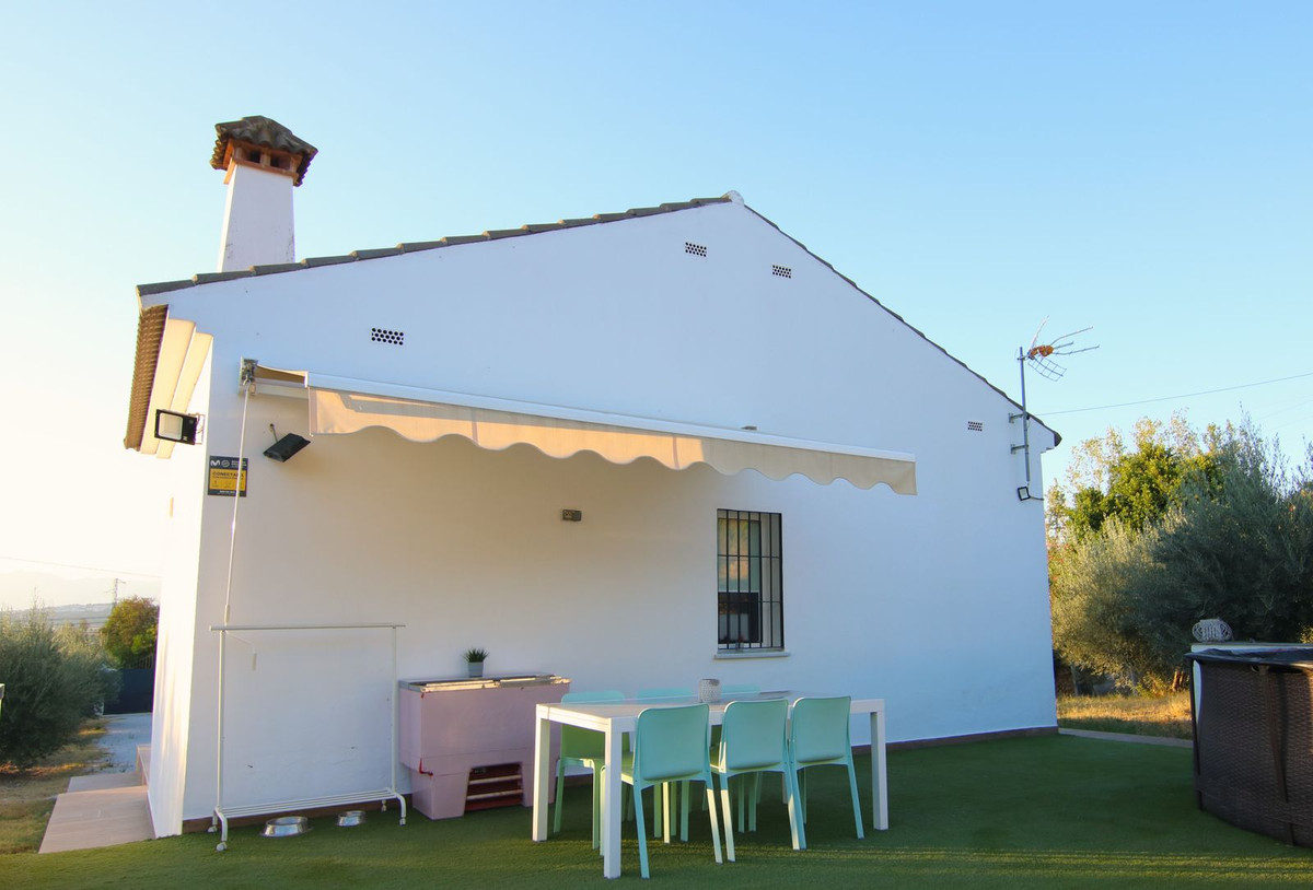 Se vende Villa - Chalet de 1 dormitorios en Costa Del Sol, Málaga, España