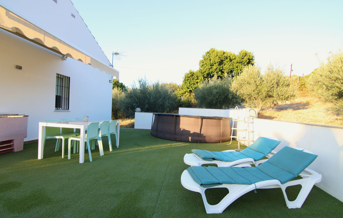 Se vende Villa - Chalet de 1 dormitorios en Costa Del Sol, Málaga, España