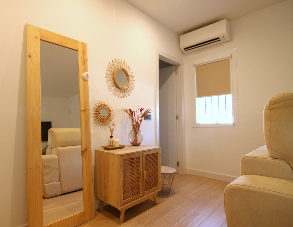 Se vende Villa - Chalet de 1 dormitorios en Costa Del Sol, Málaga, España