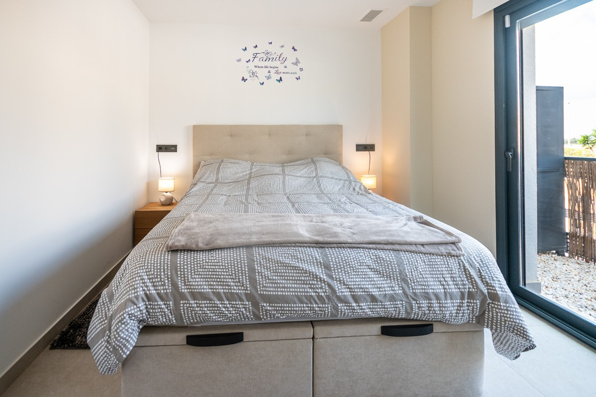 2 Bed Apartment for sale in Lo Crispin Costa Blanca, Alicante, Spain