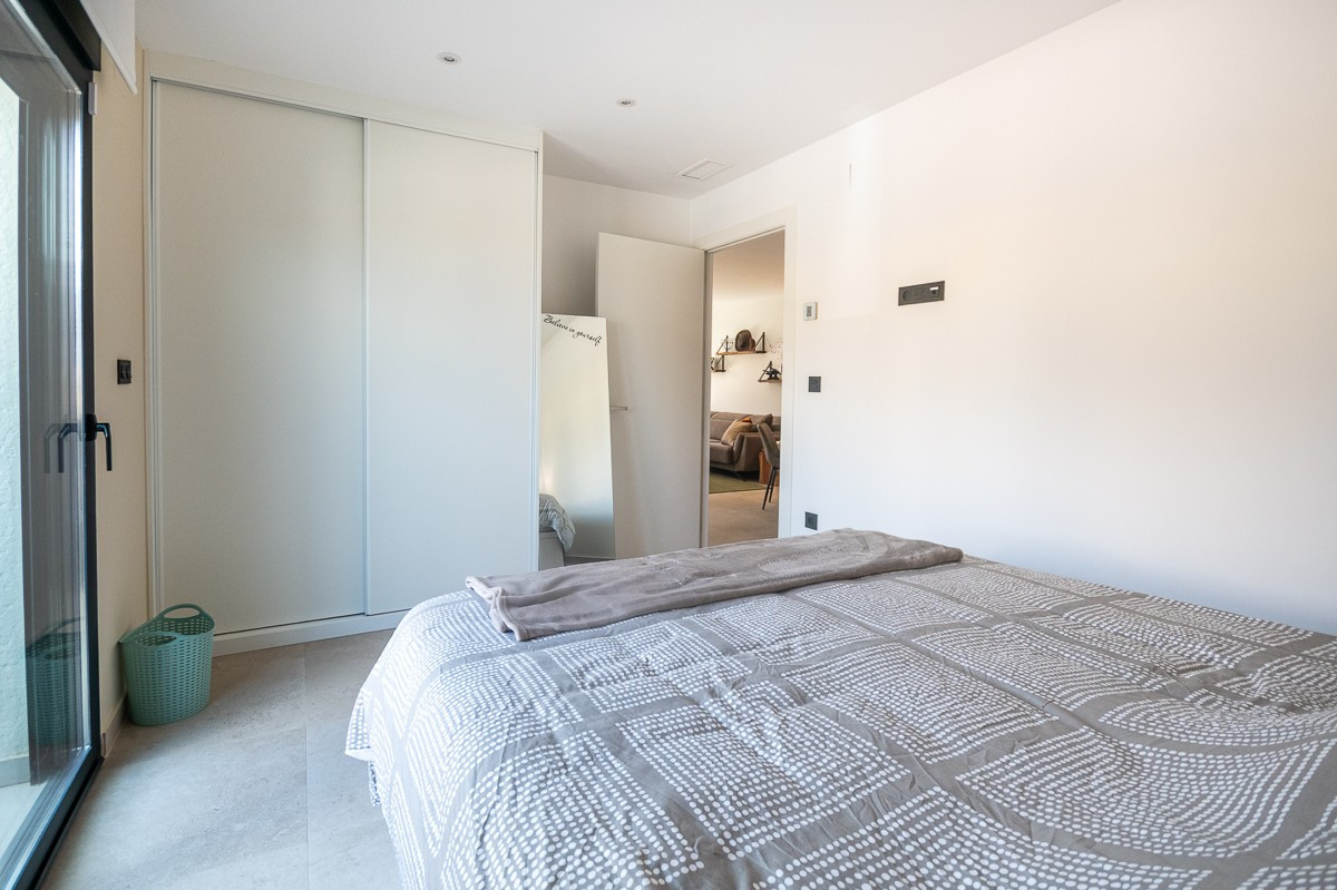 2 Bed Apartment for sale in Lo Crispin Costa Blanca, Alicante, Spain