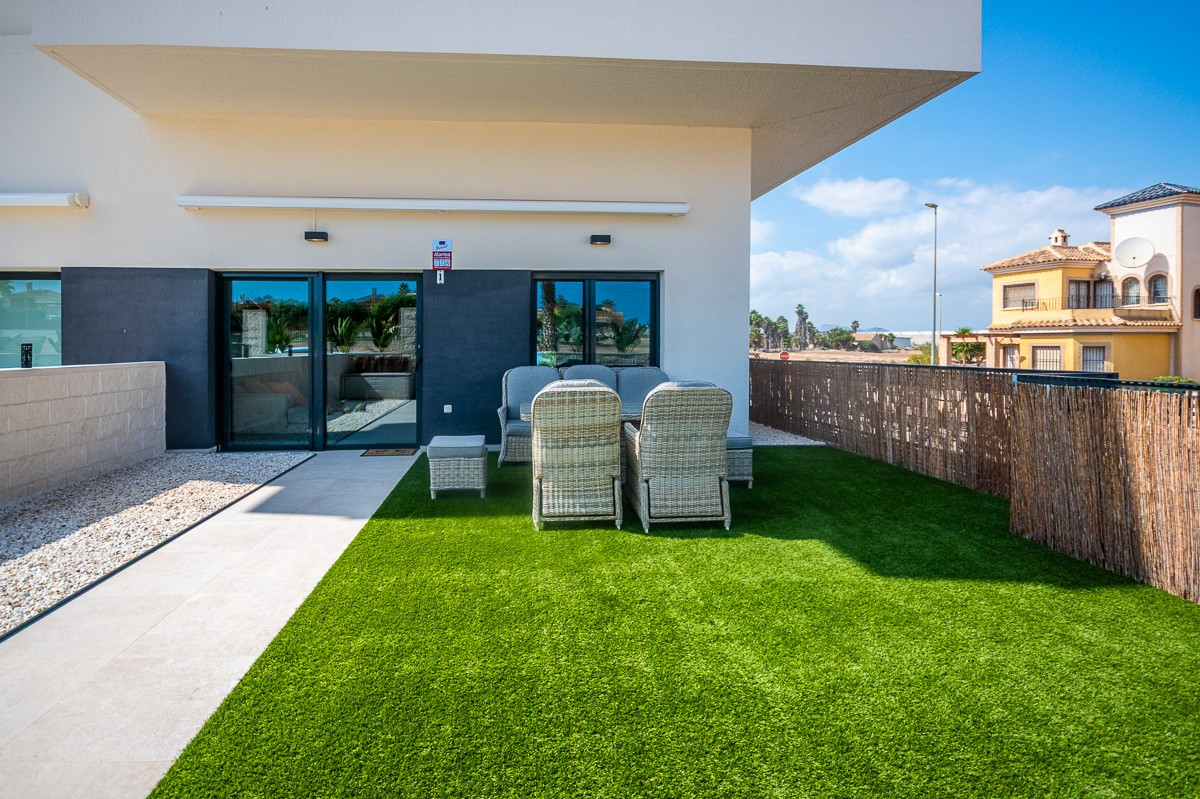 2 Bed Apartment for sale in Lo Crispin Costa Blanca, Alicante, Spain