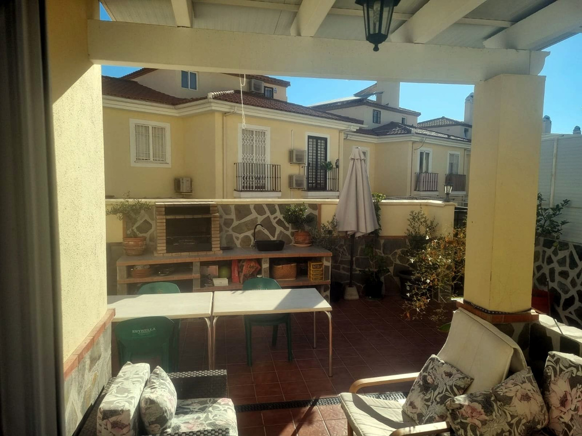 Se vende Pareada de 3 dormitorios en Málaga Ciudad, Málaga, España