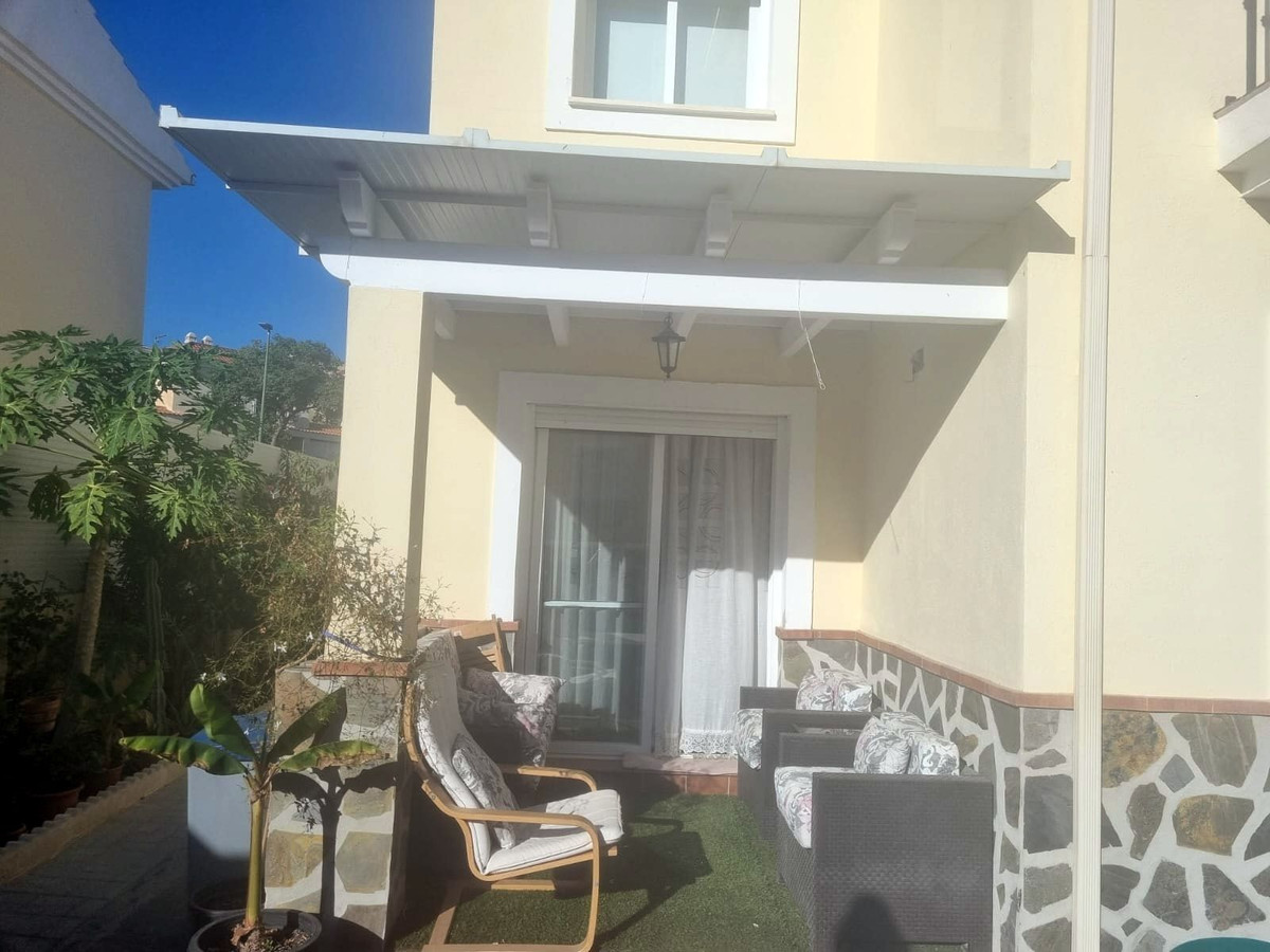 Se vende Pareada de 3 dormitorios en Málaga Ciudad, Málaga, España