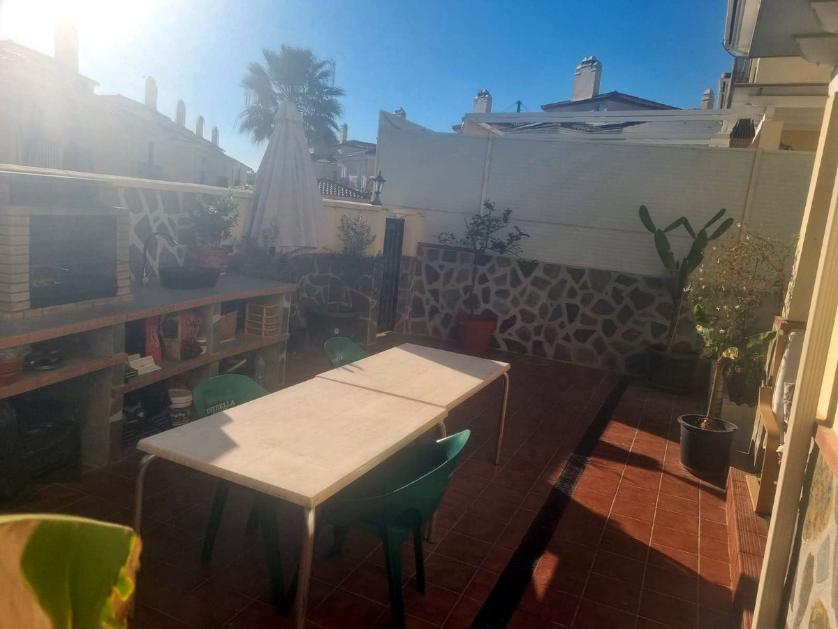 Se vende Pareada de 3 dormitorios en Málaga Ciudad, Málaga, España