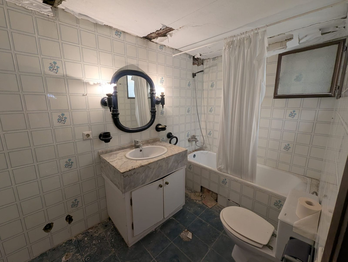 Se vende Adosada de 2 dormitorios en Costa Del Sol, Málaga, España