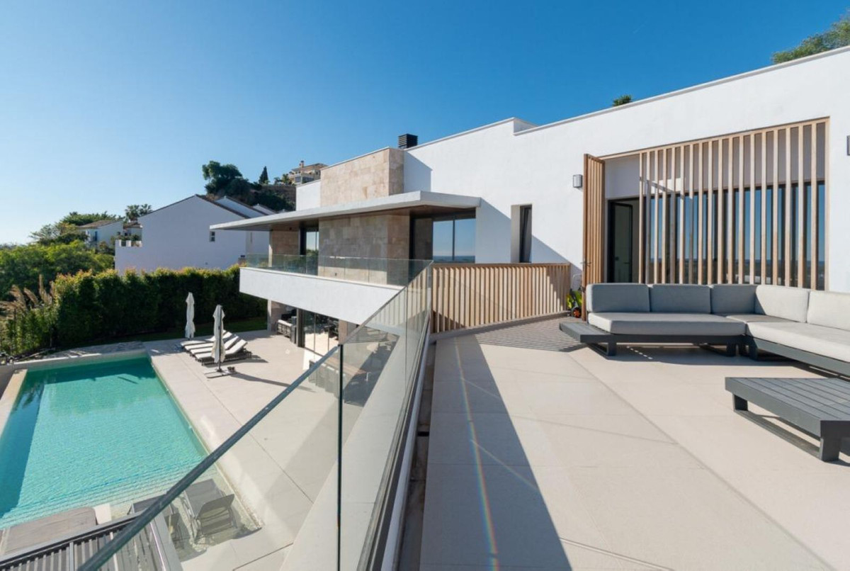 Se vende Villa - Chalet de 4 dormitorios en Costa Del Sol, Málaga, España