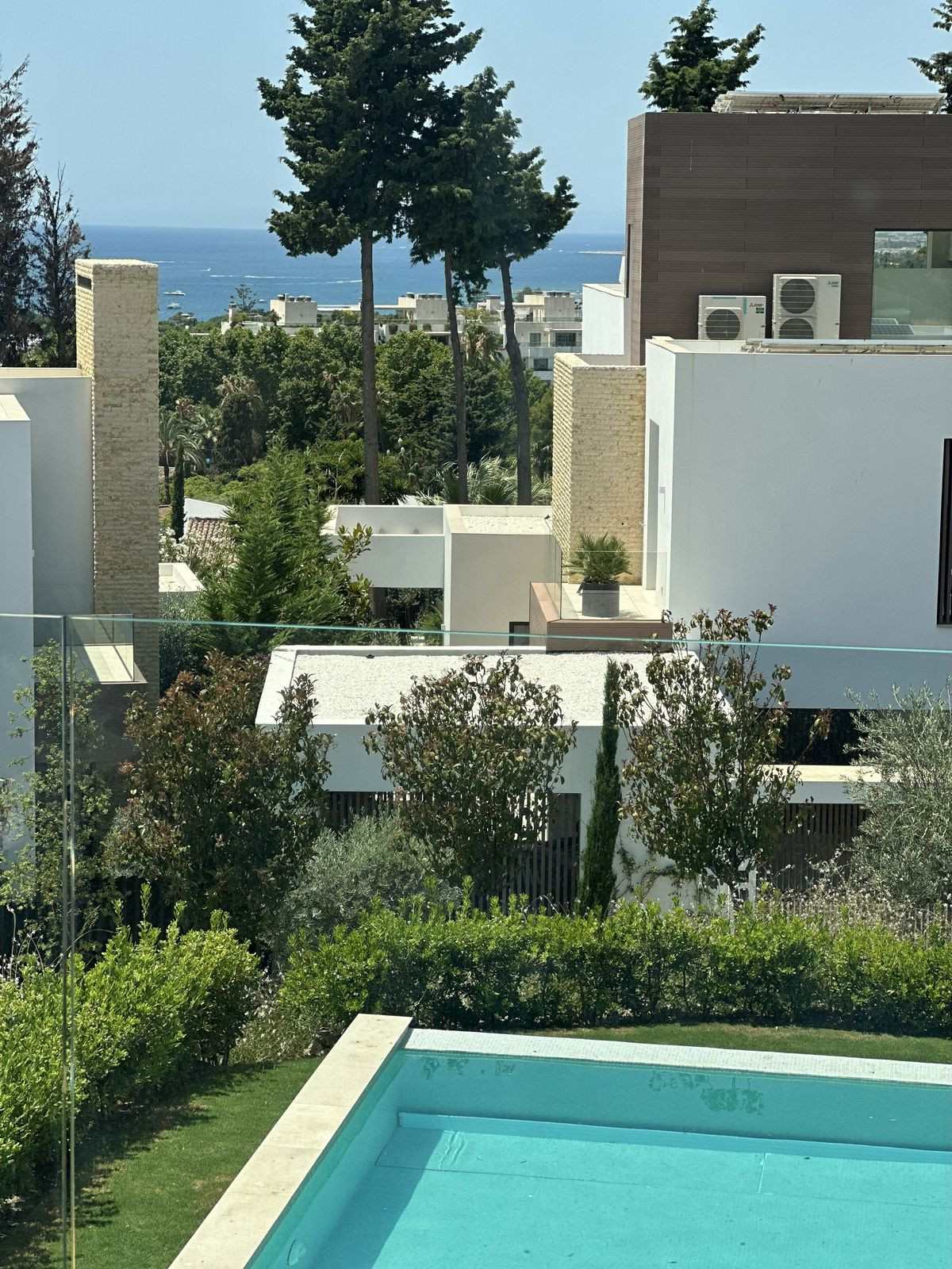 5 Bed Townhouse for sale in Marbella Costa Del Sol, Málaga, Spain