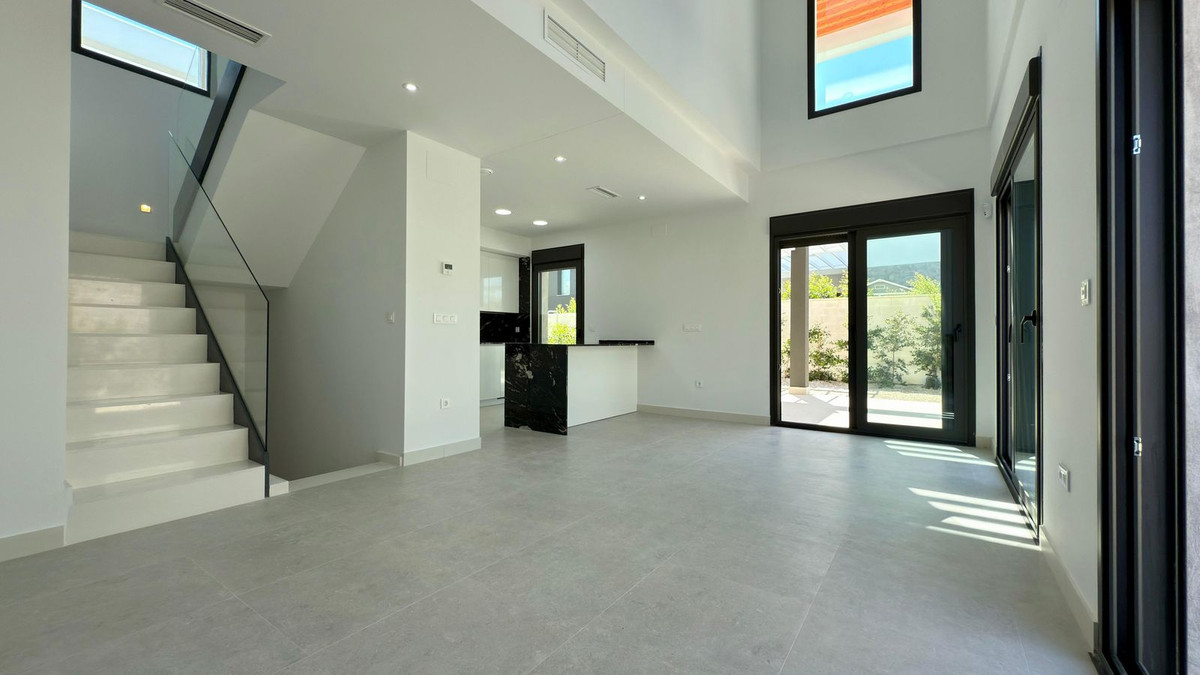 4 Bed Townhouse for sale in Muchamiel Costa Blanca, Alicante, Spain