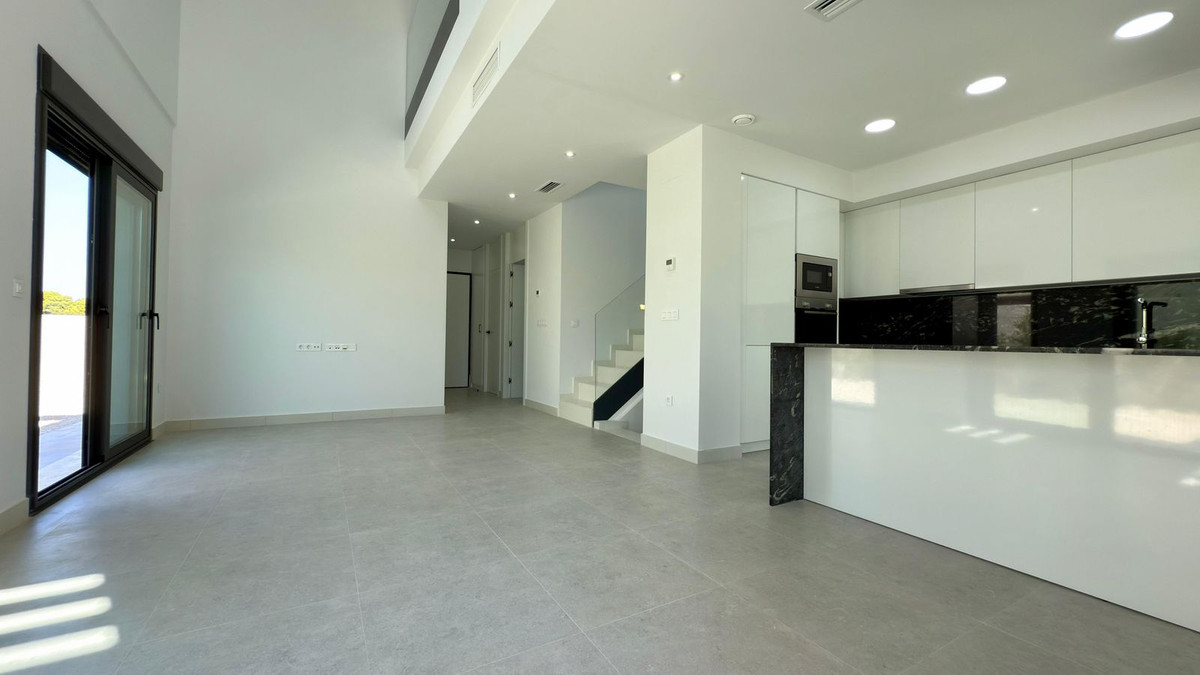 4 Bed Townhouse for sale in Muchamiel Costa Blanca, Alicante, Spain