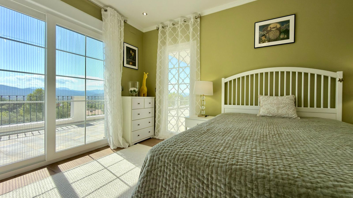 4 Bed Townhouse for sale in Javea Costa Blanca, Alicante, Spain