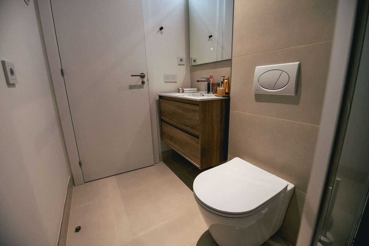2 Bed Apartment for sale in Higueron Costa Del Sol, Málaga, Spain