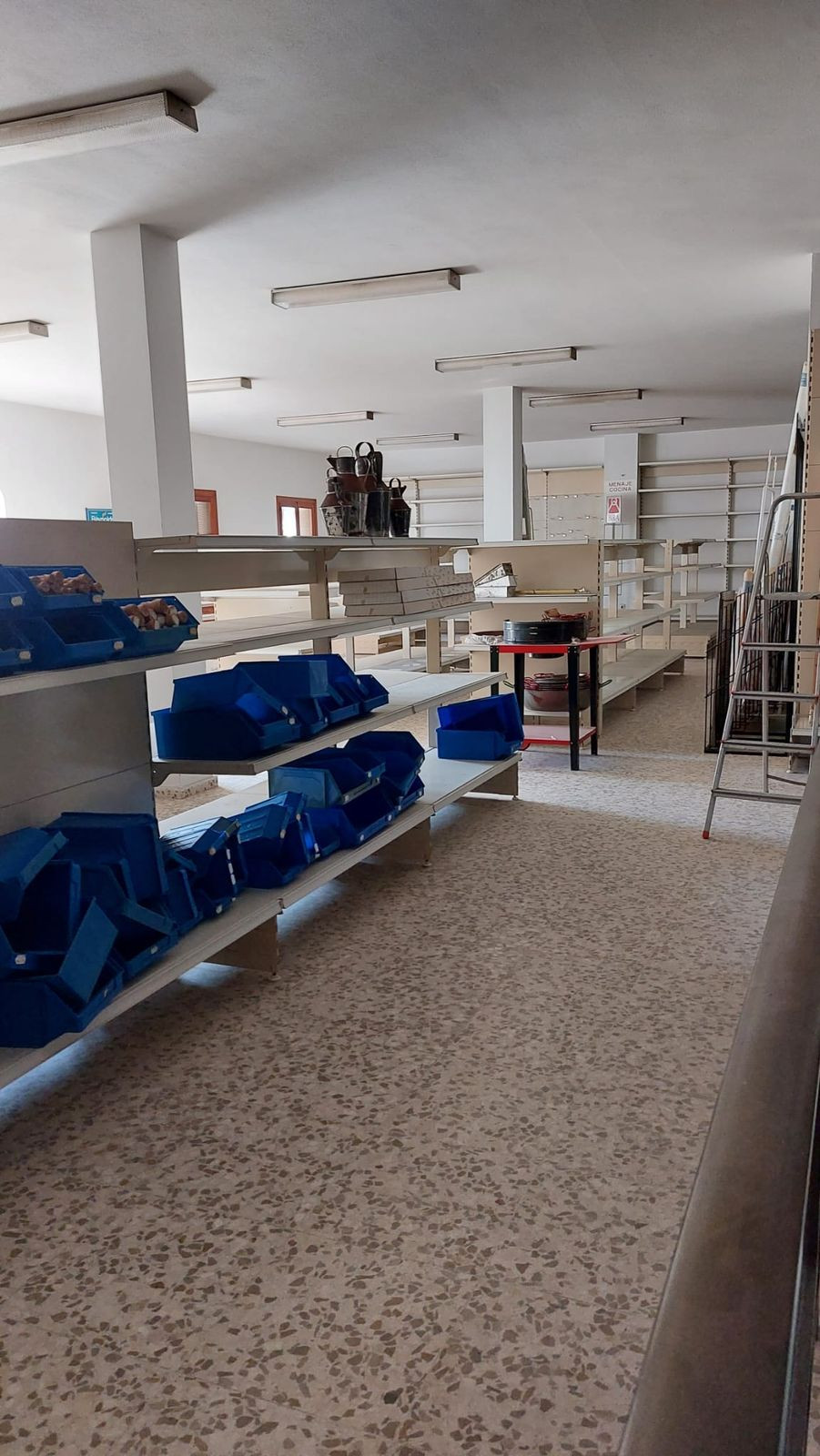 Commercial unit for sale in Estepona Costa Del Sol, Málaga, Spain