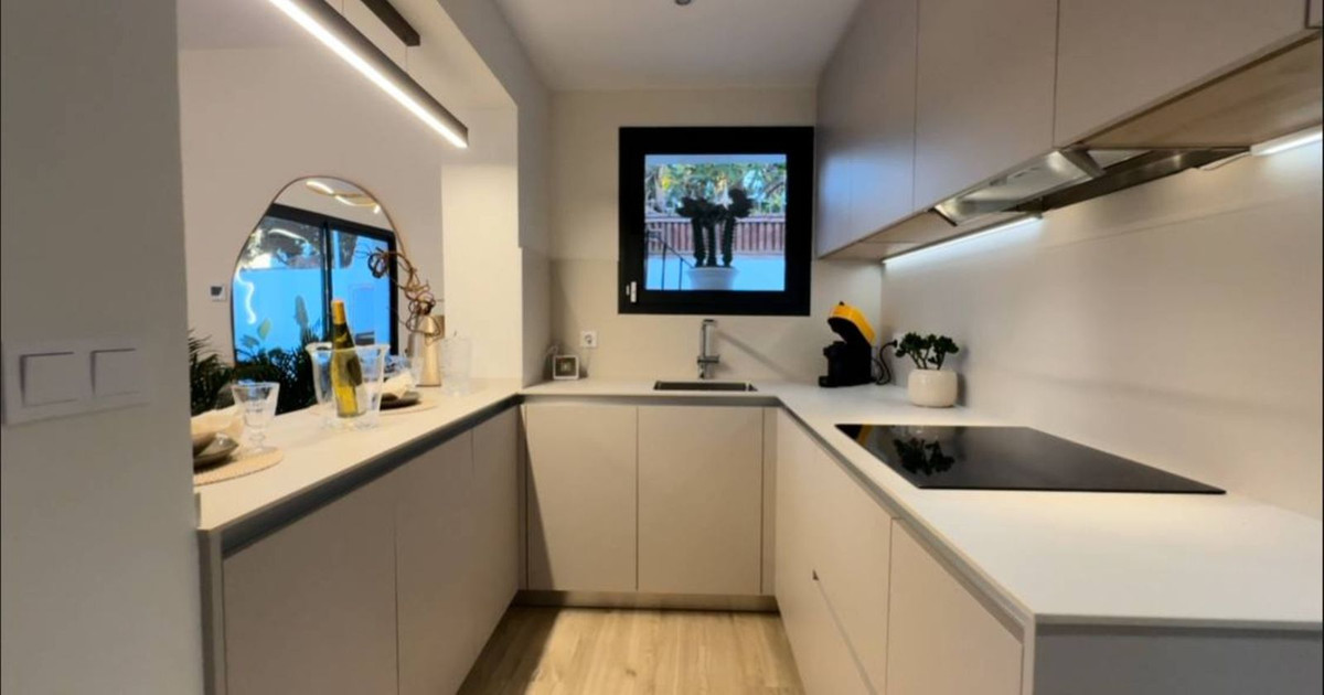 5 Bed Townhouse for sale in Costabella Costa Del Sol, Málaga, Spain