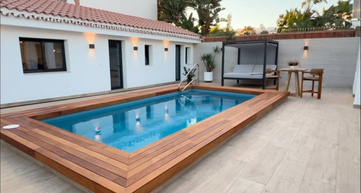 5 Bed Townhouse for sale in Costabella Costa Del Sol, Málaga, Spain
