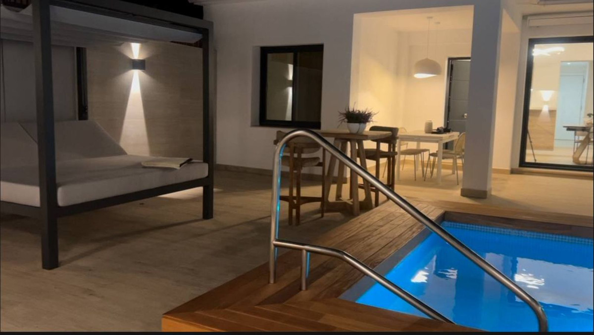 5 Bed Townhouse for sale in Costabella Costa Del Sol, Málaga, Spain